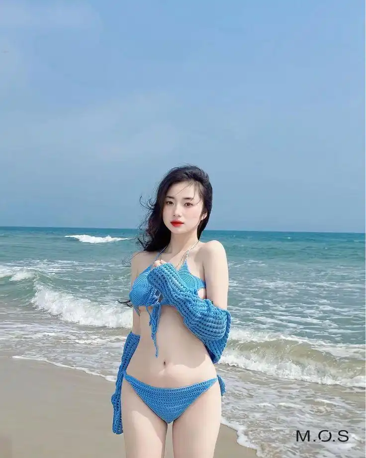 Hơn 228 Bức Ảnh Bikini của Các Cô Gái Xinh Đẹp Kích Thích Trái Tim