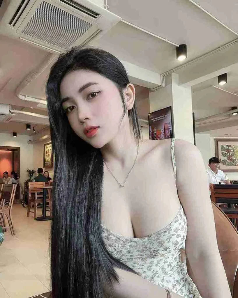 Gái Xinh Ngày 12/10/2025 Vitamin Sắc Đẹp Cực Chill Cho AE Gái Xinh Ngày 12/10/2025 ảnh số 8 nhà cái fly88